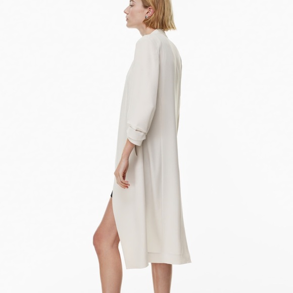 Power Robe - Picture 3 of 7